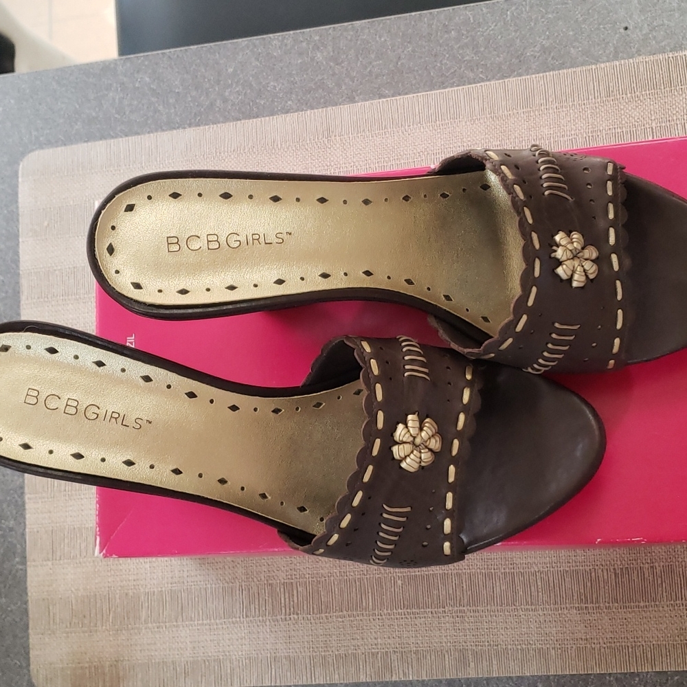 Leather platform mules - Picture 9 of 10